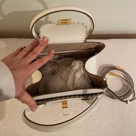 Michael Kors Collection white scalloped leather satchel & removable strap - Picture 2 of 8